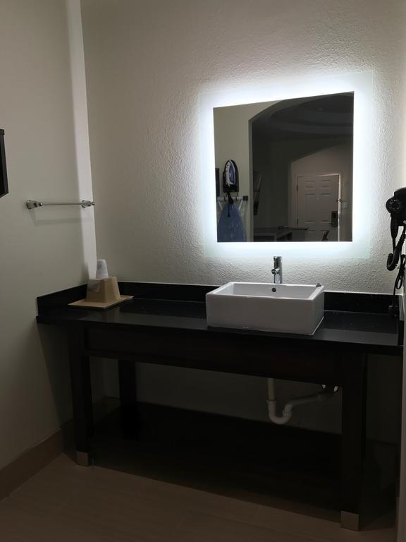 Americas Best Value Inn & Suites Spring / N. Houston Dış mekan fotoğraf